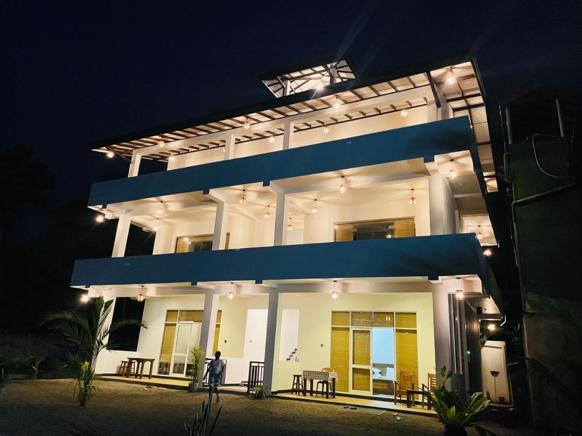 Dk Zur Einkehr Hotel Ahangama Extérieur photo
