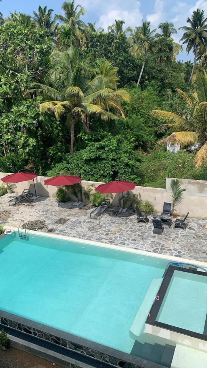 Dk Zur Einkehr Hotel Ahangama Extérieur photo